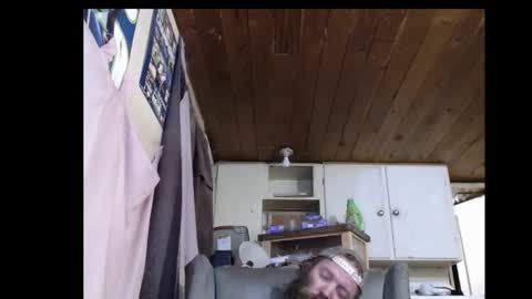 Snapshot of squegly chatting on December 29, 9:28 am Bryan online show from December 29, 9:28 am