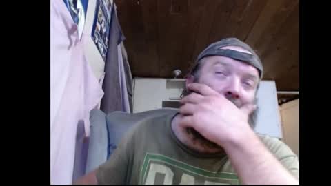 Snapshot of squegly chatting on September 30, 12:31 pm Bryan online show from September 30, 12:31 pm