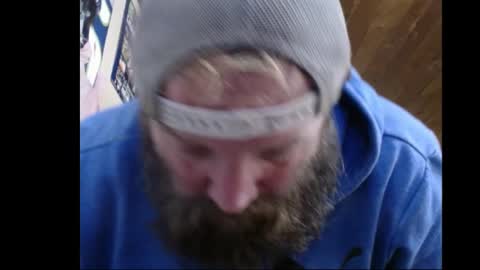 Snapshot of squegly chatting on December 19, 9:29 am Bryan online show from December 19, 9:29 am