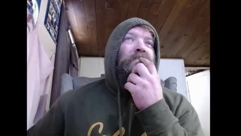 Snapshot of squegly chatting on February 14, 10:15 pm Bryan online show from February 14, 10:15 pm