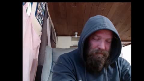 Snapshot of squegly chatting on December 25, 12:05 pm Bryan online show from December 25, 12:05 pm