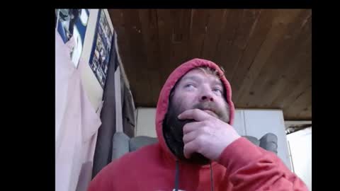 Snapshot of squegly chatting on January 5, 3:43 am Bryan online show from January 5, 3:43 am