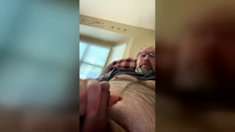 squirreldiamond online show from July 8, 11:47 am