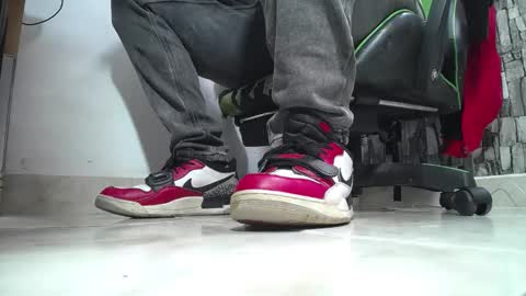 sr master cum its my old account online show from March 21, 12:47 am