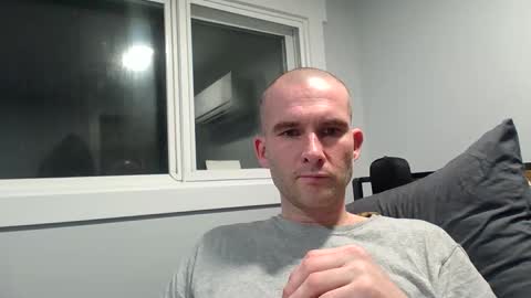 sscccooottt online show from January 19, 7:10 am