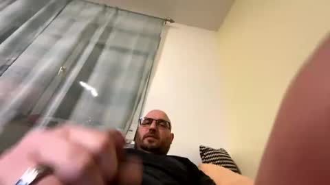 sta13 online show from February 28, 8:18 pm