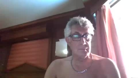 Snapshot of star0806666a chatting on February 1, 7:05 am star0806666a online show from February 1, 7:05 am