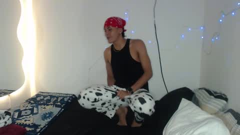 stebeen smith online show from December 11, 4:48 pm