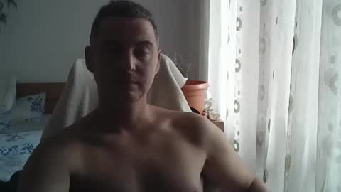 Snapshot of stefanikis chatting on October 28, 8:39 am Stefanos online show from October 28, 8:39 am