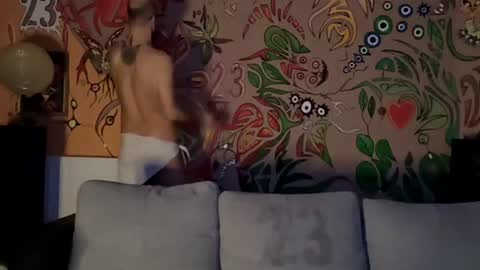 lee online show from March 23, 12:49 am