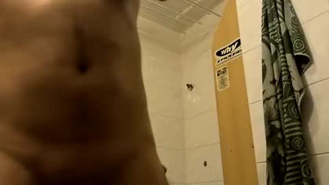 lee online show from December 6, 9:35 pm