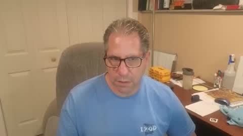 stephenhal9 online show from September 23, 5:56 pm