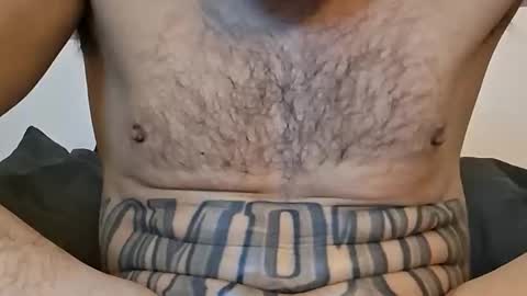 stevearanda1197 online show from March 14, 7:26 am