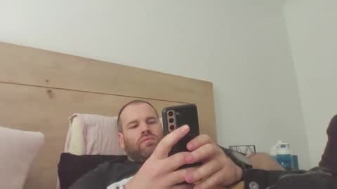 Snapshot of stevebrooks91 chatting on October 24, 12:02 am Steven online show from October 24, 12:02 am