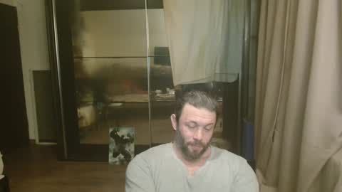 Steve Oakenshield son of John son of Vasyl online show from April 23, 12:26 am