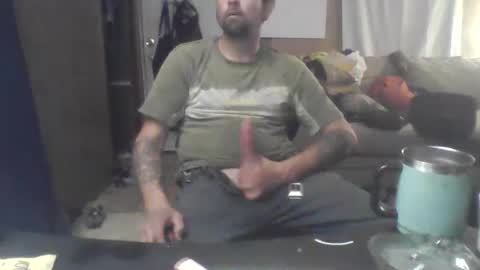 Snapshot of steveneg13 chatting on February 28, 5:48 am Steveneg13 online show from February 28, 5:48 am