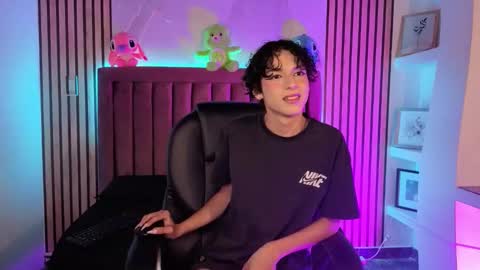 Sthepano  online show from March 15, 4:09 am