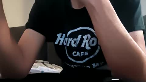 Snapshot of stickymouse45 chatting on October 20, 4:05 am stickymouse45 online show from October 20, 4:05 am