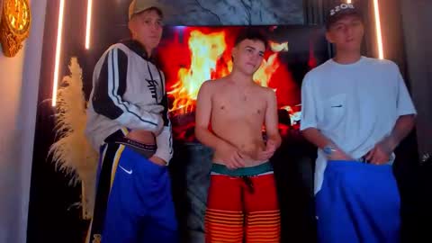 Stiven  brendan online show from September 21, 7:41 am