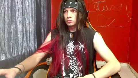 stivnhot online show from April 4, 4:04 pm