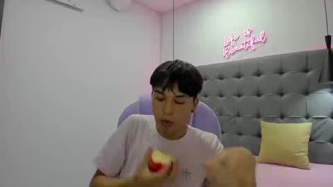 Stiwen online show from September 23, 4:39 pm