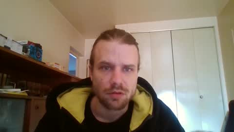 stockingsnfeet online show from March 30, 6:58 am