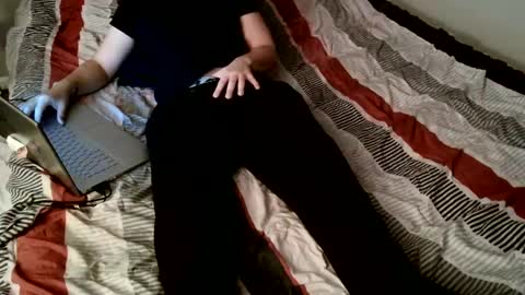 Snapshot of stonedandlovingit chatting on January 26, 9:51 am stonedandlovingit online show from January 26, 9:51 am