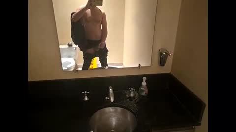 stopshottttt online show from April 2, 3:53 pm