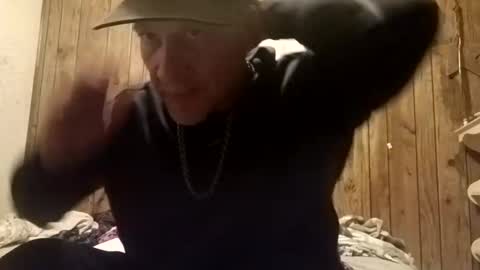 straighttoy online show from September 17, 10:38 am