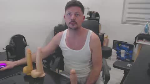 ImYours online show from February 1, 6:39 pm