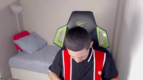 Street online show from March 16, 9:30 pm