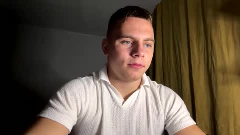 Strong Baby online show from October 28, 8:11 pm