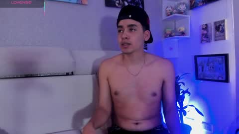 strong_rock69 online show from April 1, 3:31 pm