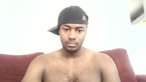 Snapshot of stud4cougar chatting on February 23, 9:36 pm stud4cougar online show from February 23, 9:36 pm