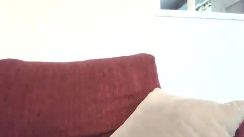 Snapshot of stud4cougar chatting on December 8, 7:54 pm stud4cougar online show from December 8, 7:54 pm