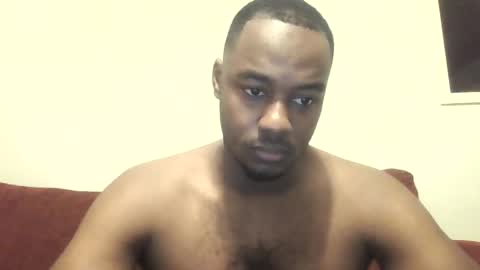 Snapshot of stud4cougar chatting on December 15, 11:31 pm stud4cougar online show from December 15, 11:31 pm