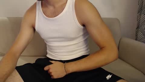 Stud From Paris online show from October 1, 3:05 pm