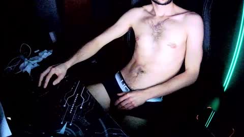 Snapshot of studply7 chatting on January 6, 6:41 pm studply7 online show from January 6, 6:41 pm