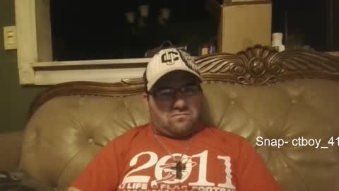 Snapshot of sub_michael41 chatting on September 9, 2:33 am sub_michael41 online show from September 9, 2:33 am