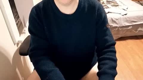 subbrian online show from February 3, 5:49 am