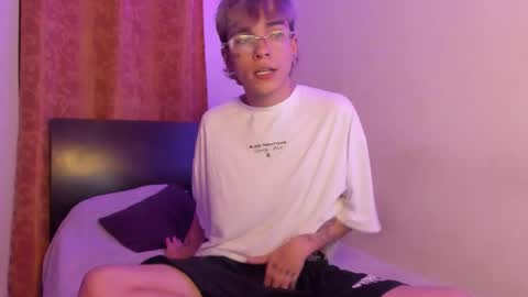 nico online show from March 10, 11:33 pm