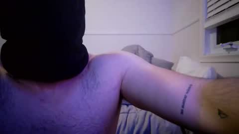 submissivegold online show from February 19, 6:43 am