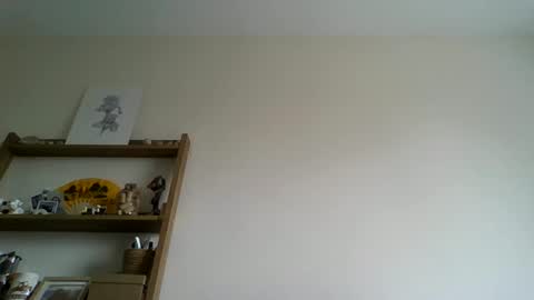 suggs124 online show from April 17, 11:02 am