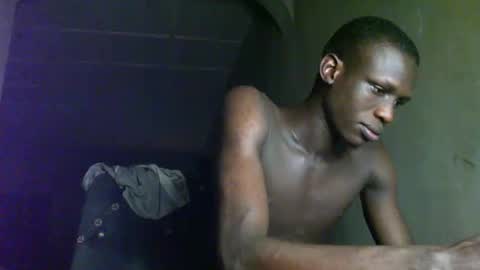 Snapshot of sunnyjohn447 chatting on October 23, 10:08 am Sunnyblack2 online show from October 23, 10:08 am