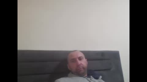 super42835015 online show from March 22, 6:13 pm