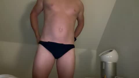 surfstar81 online show from September 21, 6:41 pm