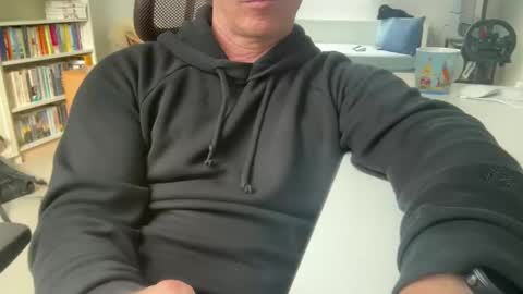 surfstar81 online show from September 30, 9:46 am