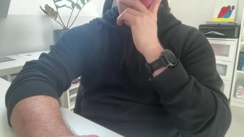 surfstar81 online show from December 15, 12:13 pm