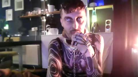 SurgicalSteel online show from October 29, 9:40 pm