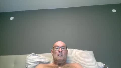 svenskdaddy online show from March 20, 7:45 am